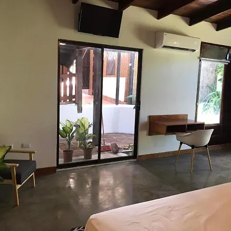 La Buena Vida Cabinas Playa Grande Exterior photo