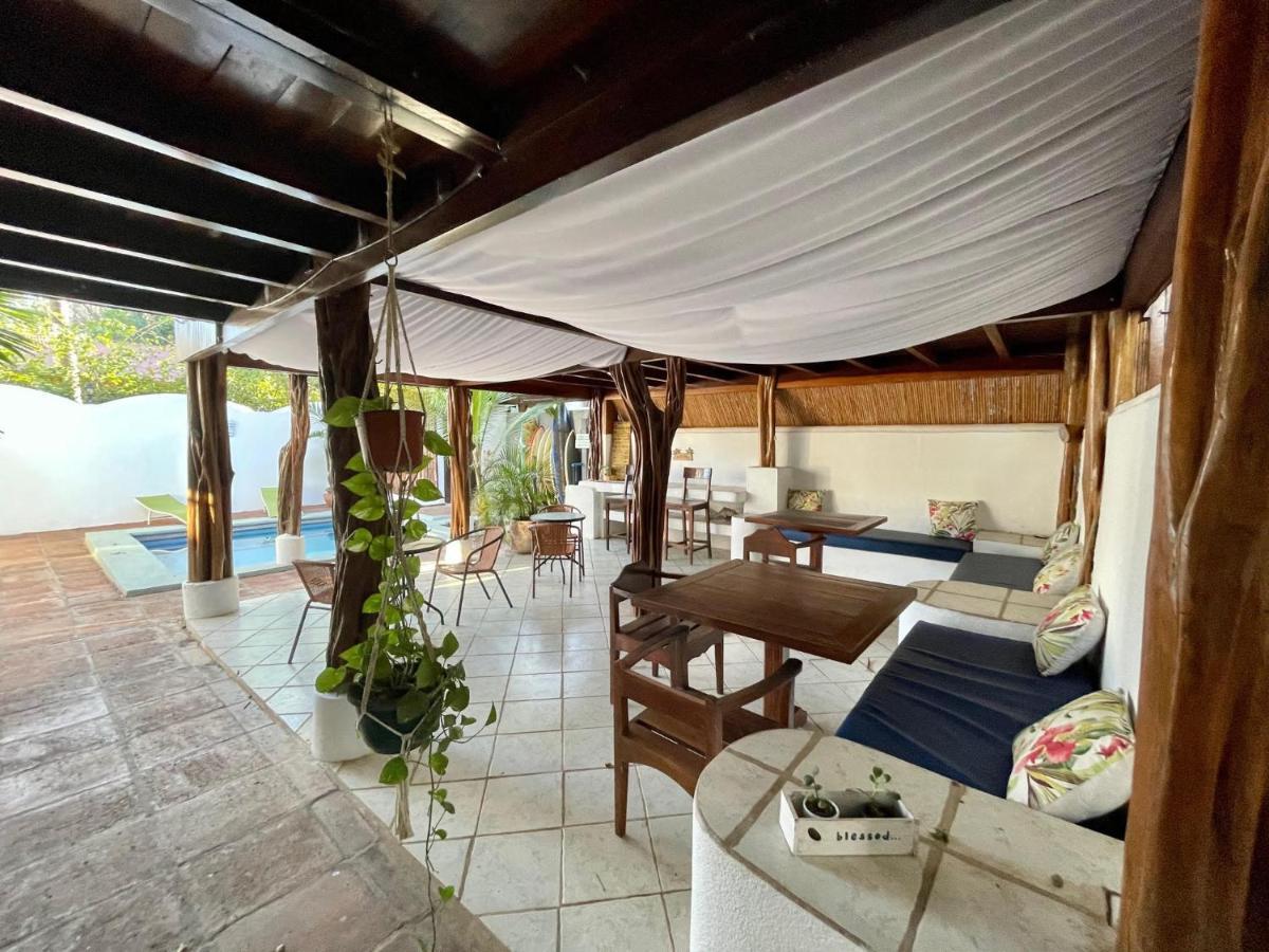 La Buena Vida Cabinas Homestay *